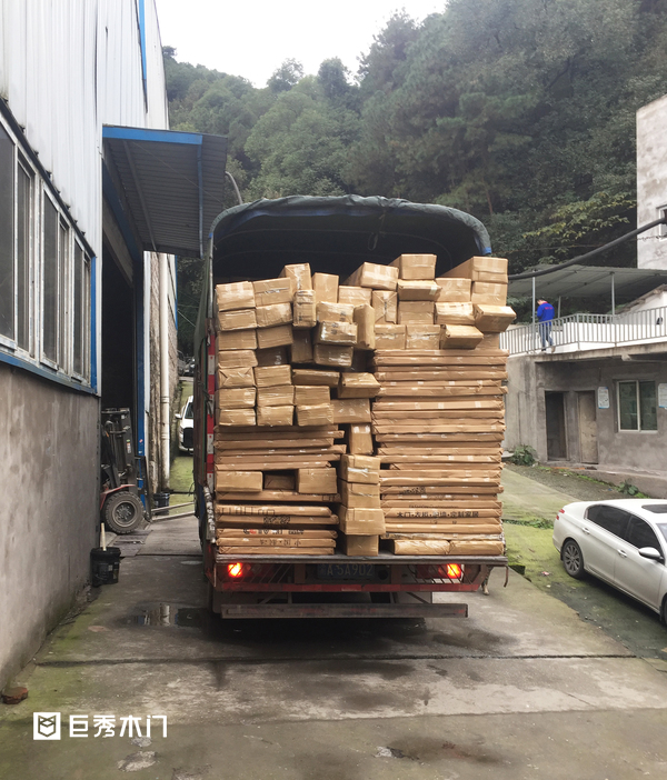 重庆巨秀木门：从生产到发货，我们必将竭尽全力