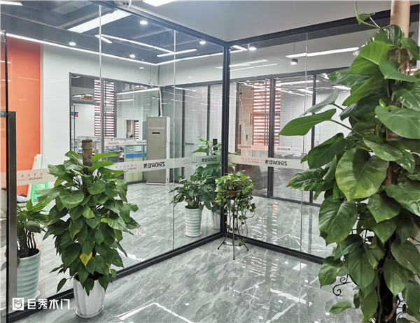 重庆巨秀木门生产基地搬迁︱新办公室投入使用！5